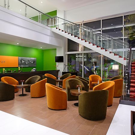 Hotel Santika פאלו מראה חיצוני תמונה