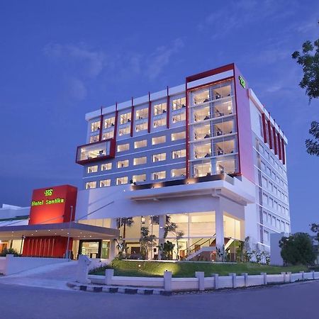 Hotel Santika פאלו מראה חיצוני תמונה