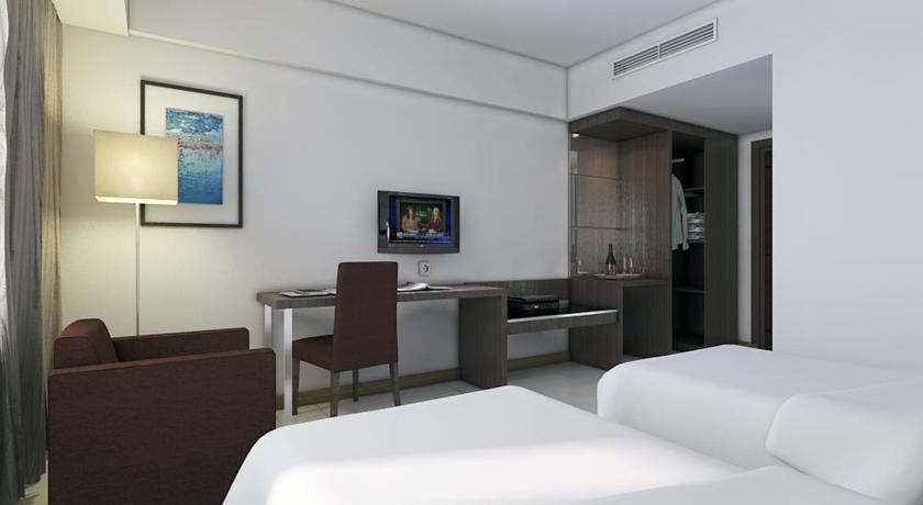 Hotel Santika פאלו מראה חיצוני תמונה