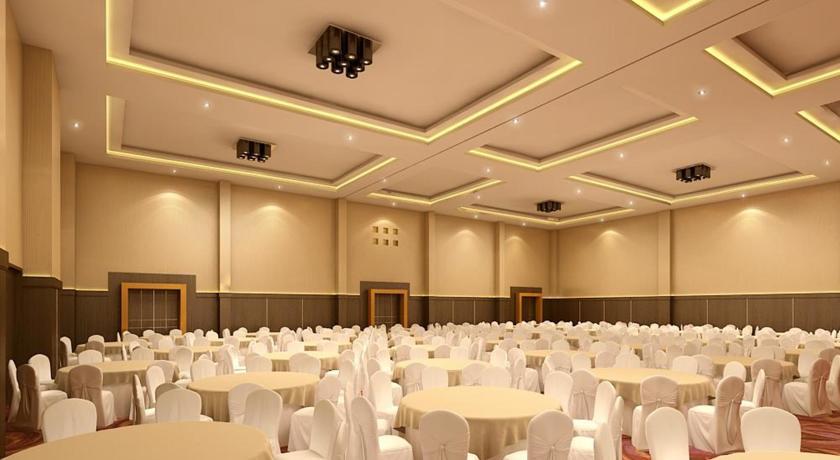 Hotel Santika פאלו מראה חיצוני תמונה
