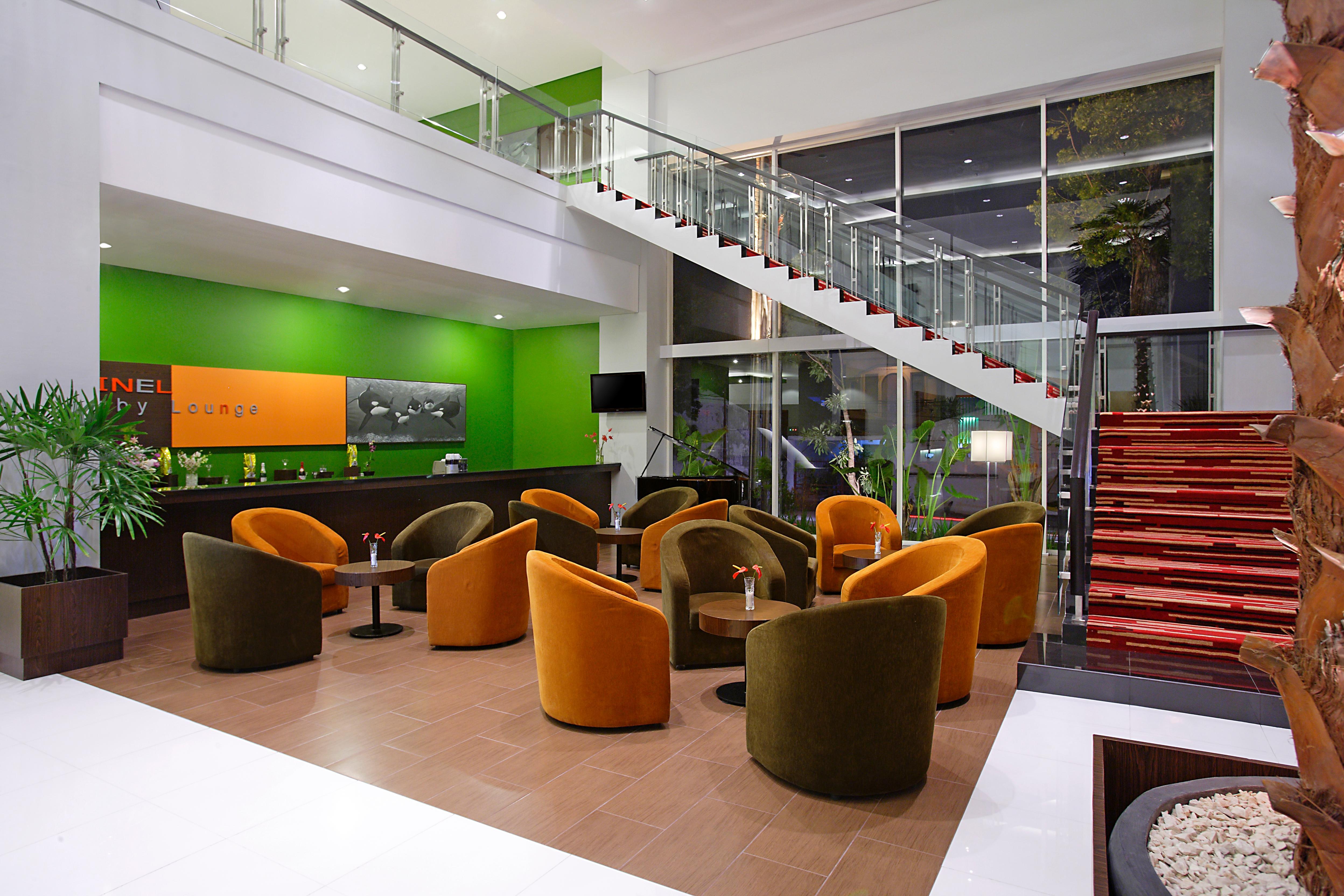 Hotel Santika פאלו מראה חיצוני תמונה
