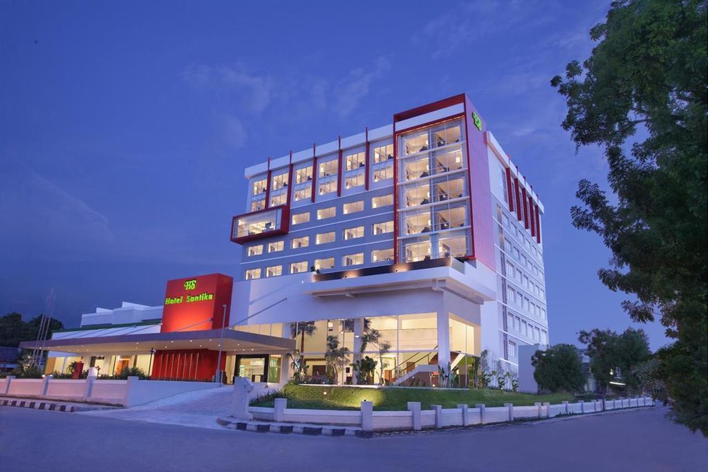 Hotel Santika פאלו מראה חיצוני תמונה